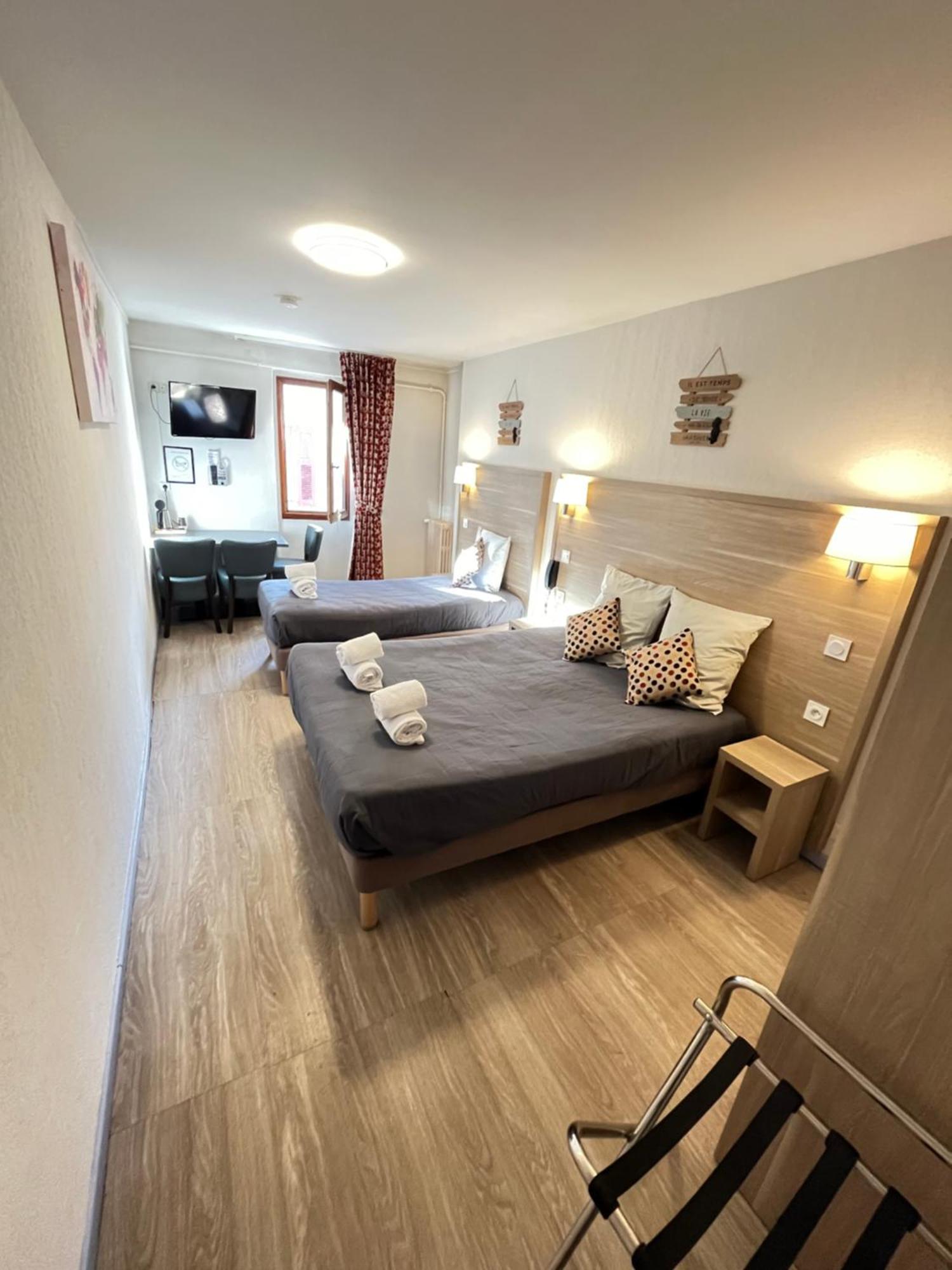 Hotel Du Cheval Blanc Barcelonnette Dış mekan fotoğraf