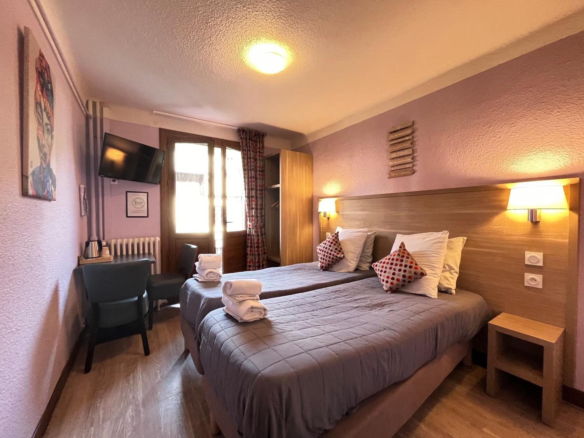Hotel Du Cheval Blanc Barcelonnette Dış mekan fotoğraf