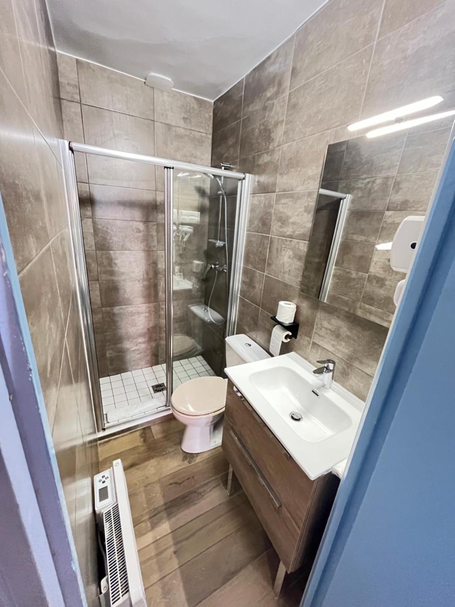 Hotel Du Cheval Blanc Barcelonnette Dış mekan fotoğraf