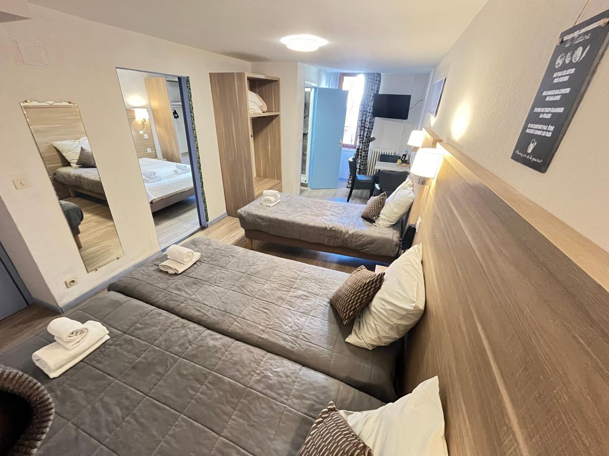 Hotel Du Cheval Blanc Barcelonnette Dış mekan fotoğraf